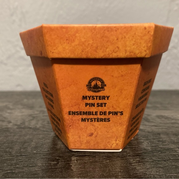 Disney Parks Potted Plants Mystery Pins- Unopened box - Picture 2 of 3